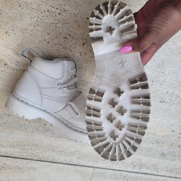 Dr Martens Zuma - Picture 3 of 6